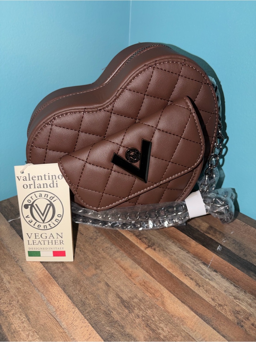 NWT- Valentino Orlandi Quilted Heart Crossbody Bag in Brown with Gunmetal Chain - Picture 6 of 7